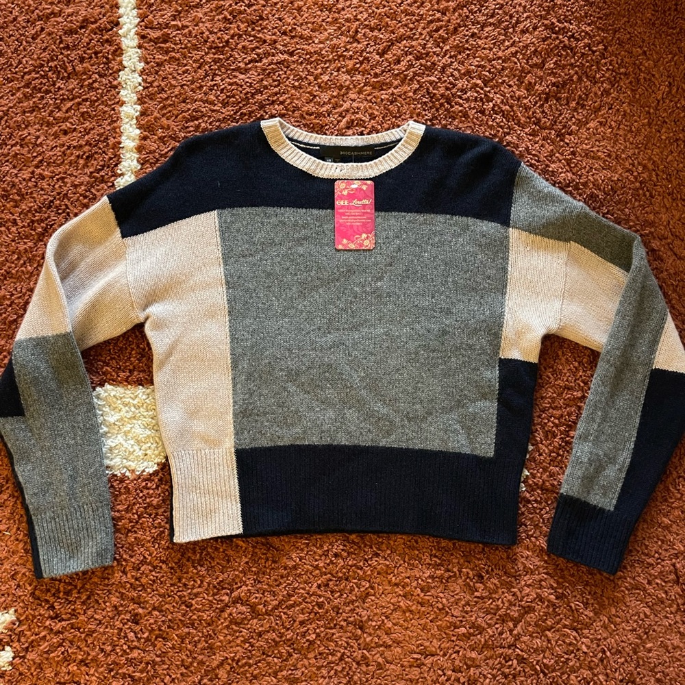 Color block sweater!